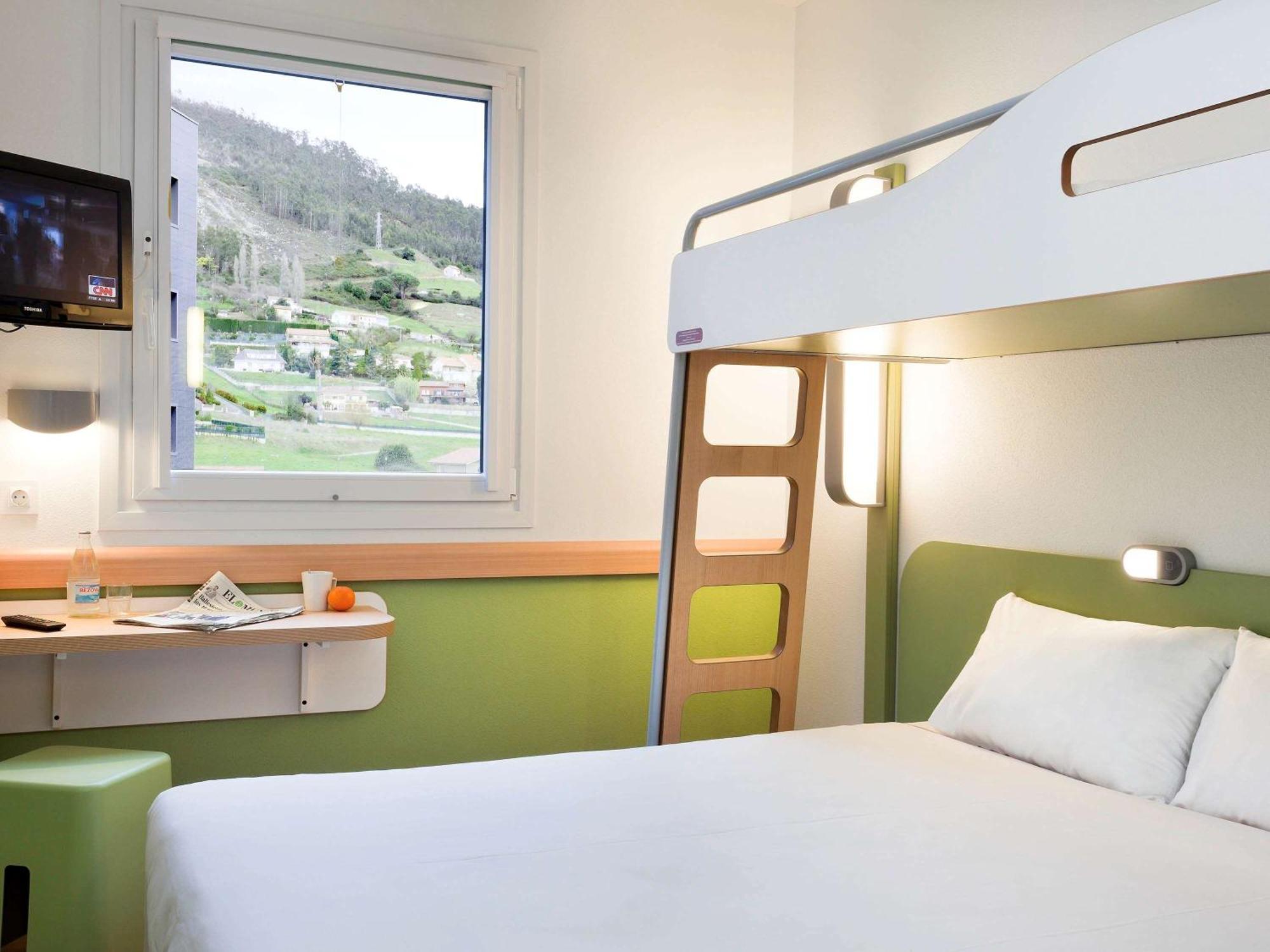 Ibis Budget Oviedo Eksteriør bilde