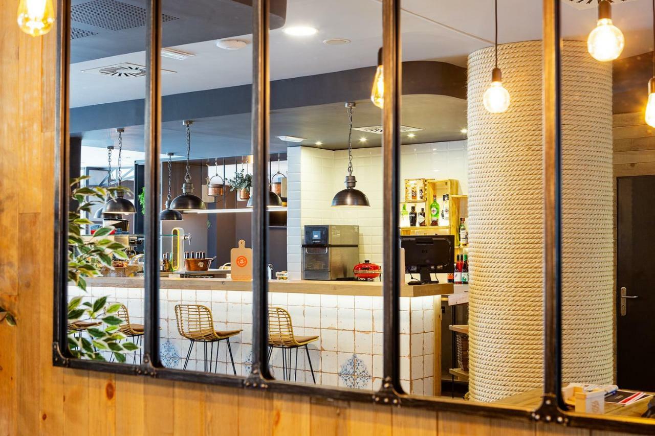 Ibis Budget Oviedo Eksteriør bilde